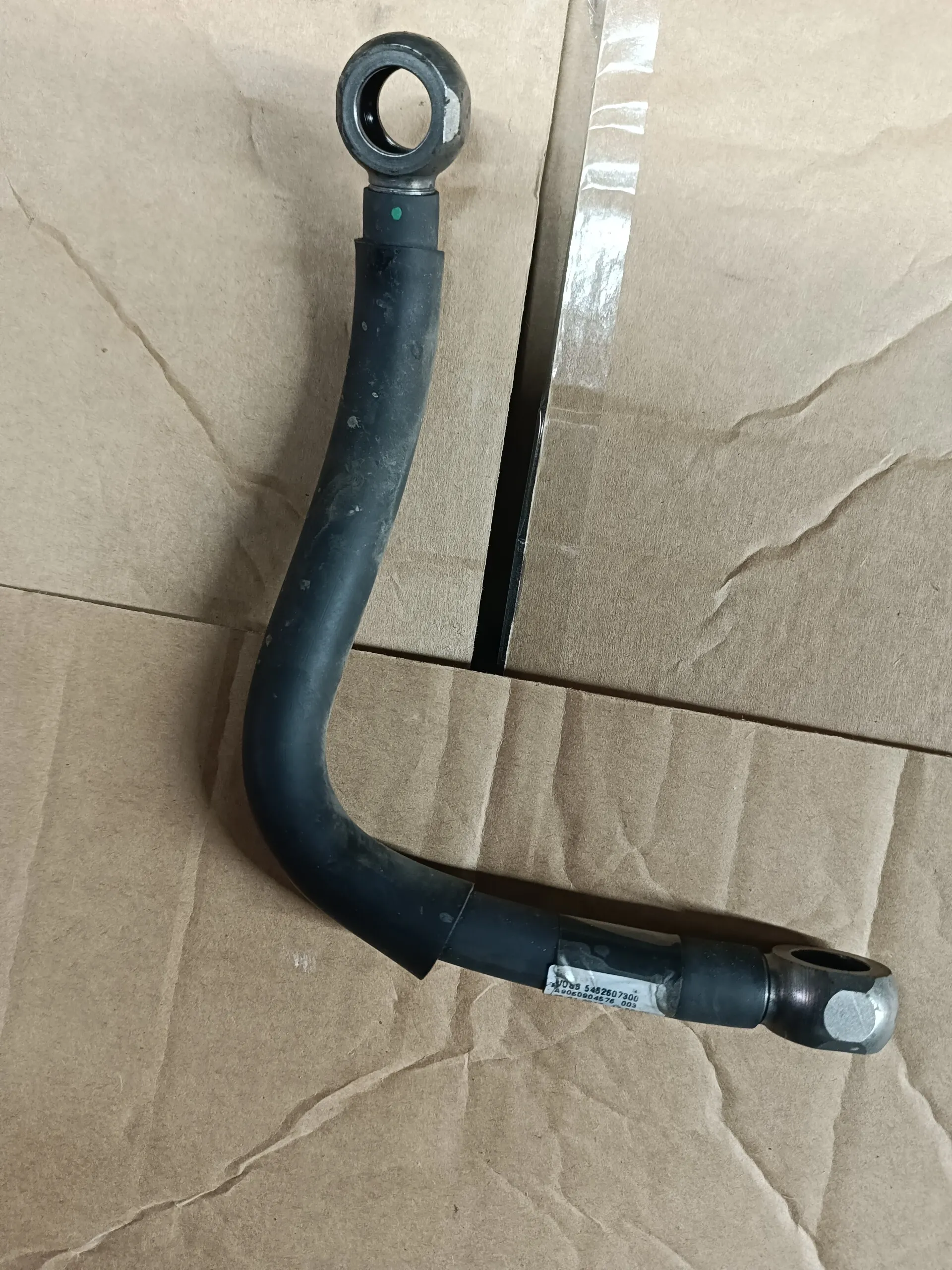 Трубопровод топливный от фильтра к ТННД Mercedes-Ben Atego