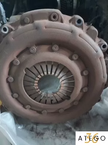Корзина сцепления OM906LA Корзина сцепления OM906LA