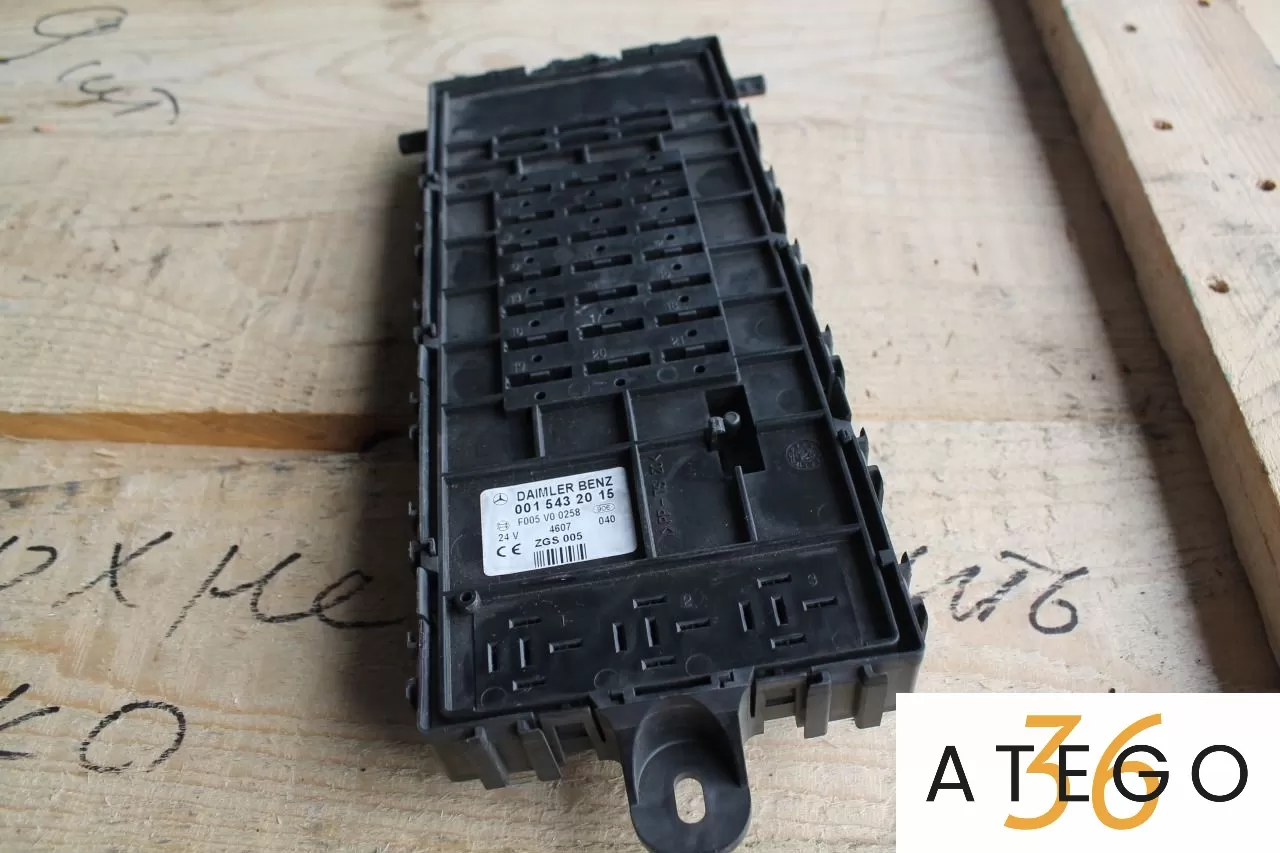 0015432015 блок предохранителей Mercedes Atego 0015432015 блок предохранителей Mercedes Atego