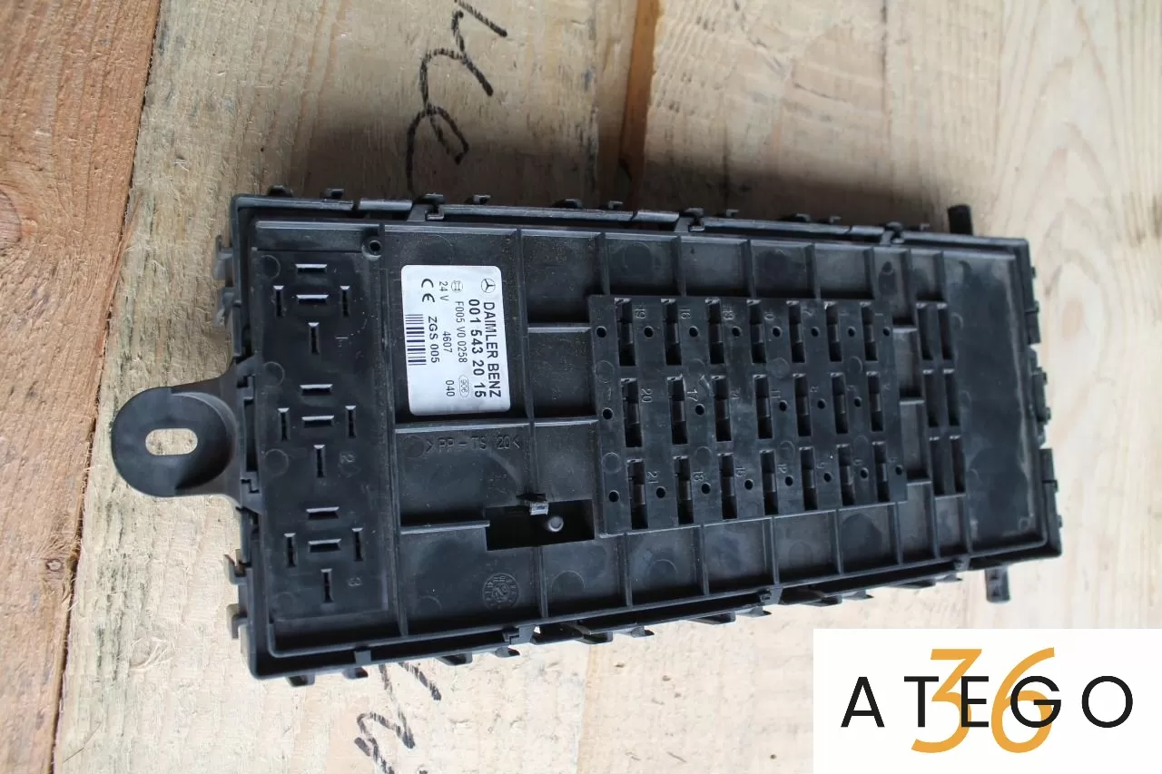 0015432015 блок предохранителей Mercedes Atego 0015432015 блок предохранителей Mercedes Atego