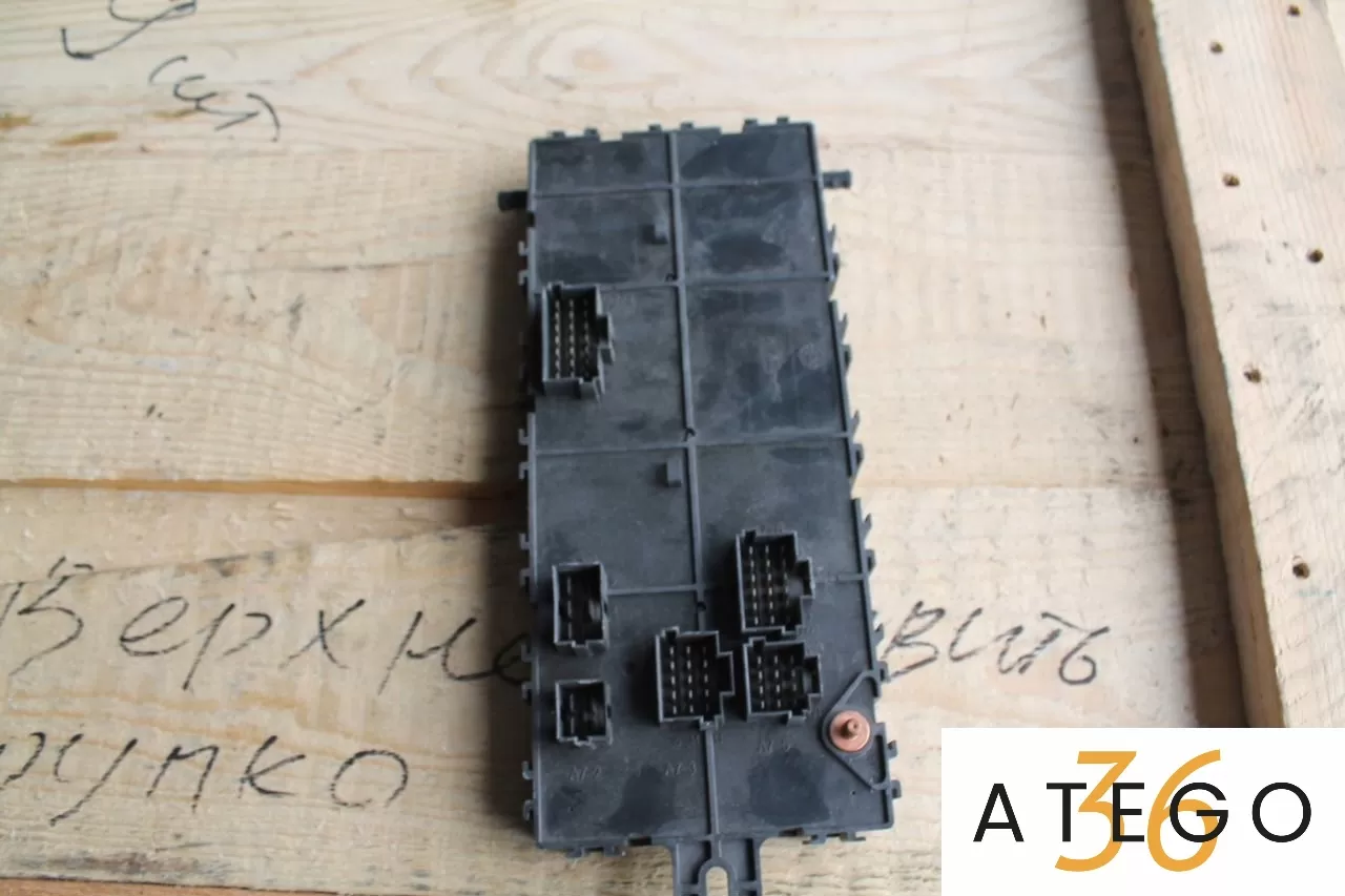 0015432015 блок предохранителей Mercedes Atego 0015432015 блок предохранителей Mercedes Atego