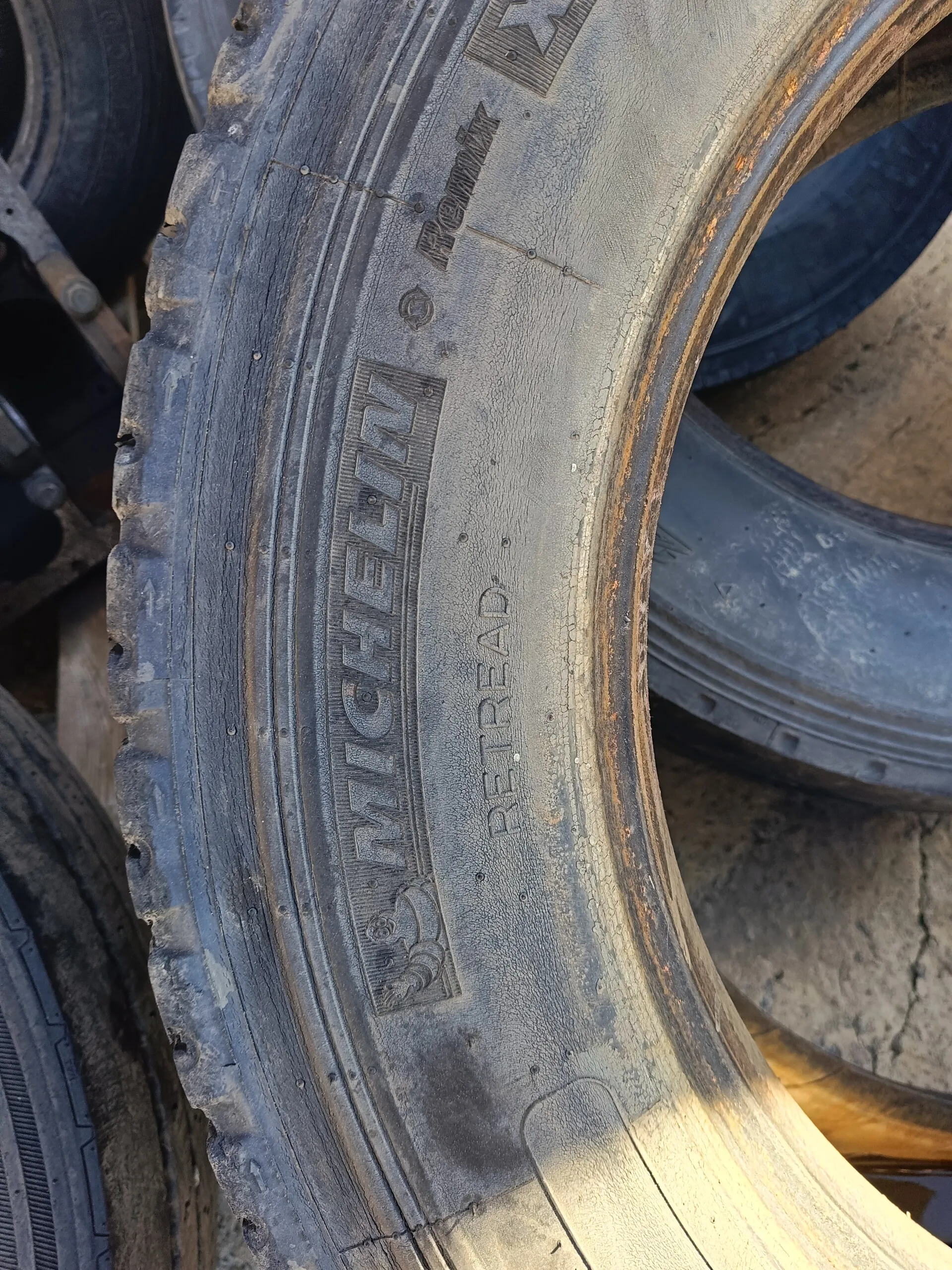 резина 295/60R22,5 MATADOR резина 295/60R22,5 MATADOR