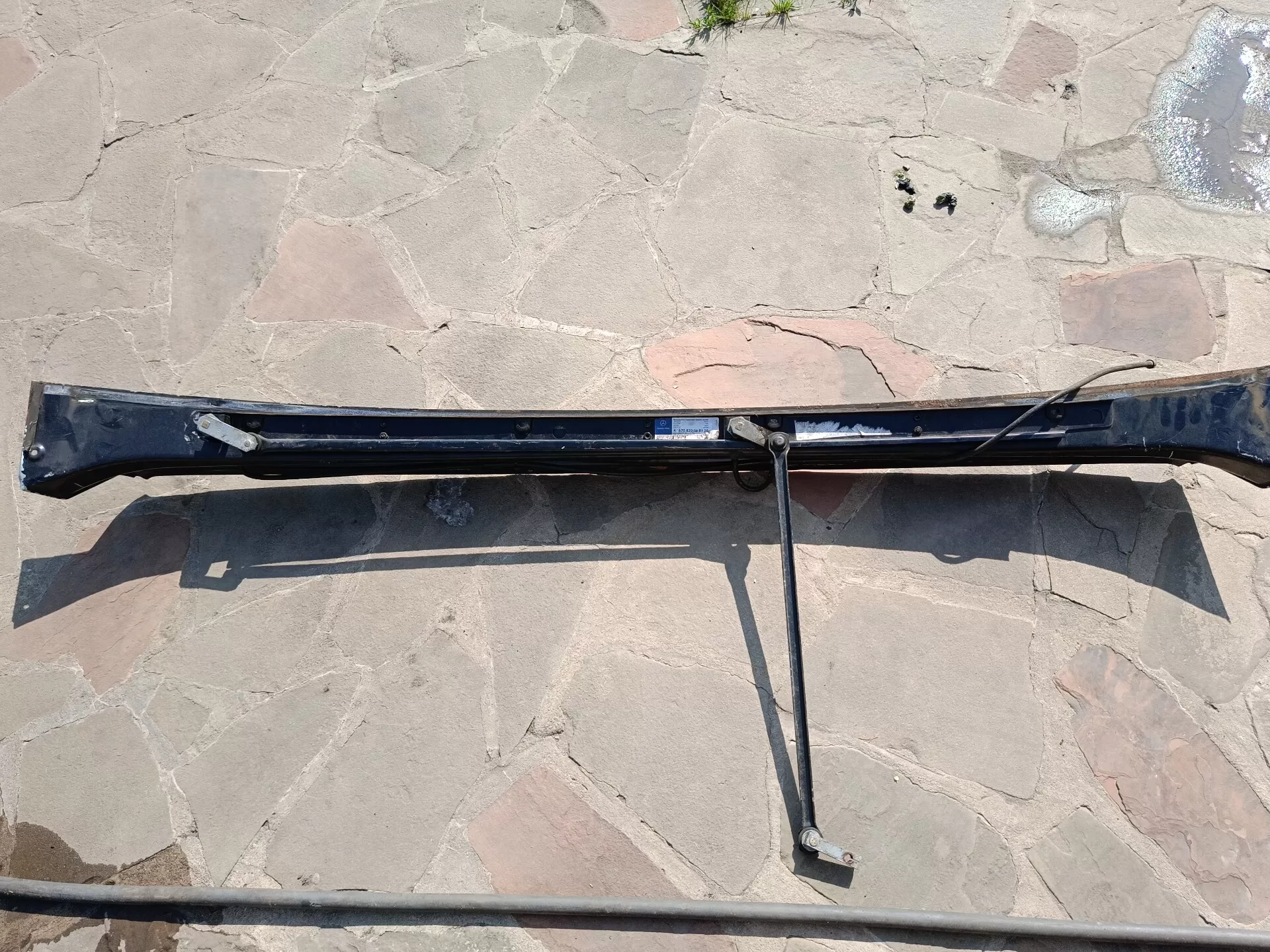 панель стеклоочистителя A6708200681 панель стеклоочистителя A6708200681