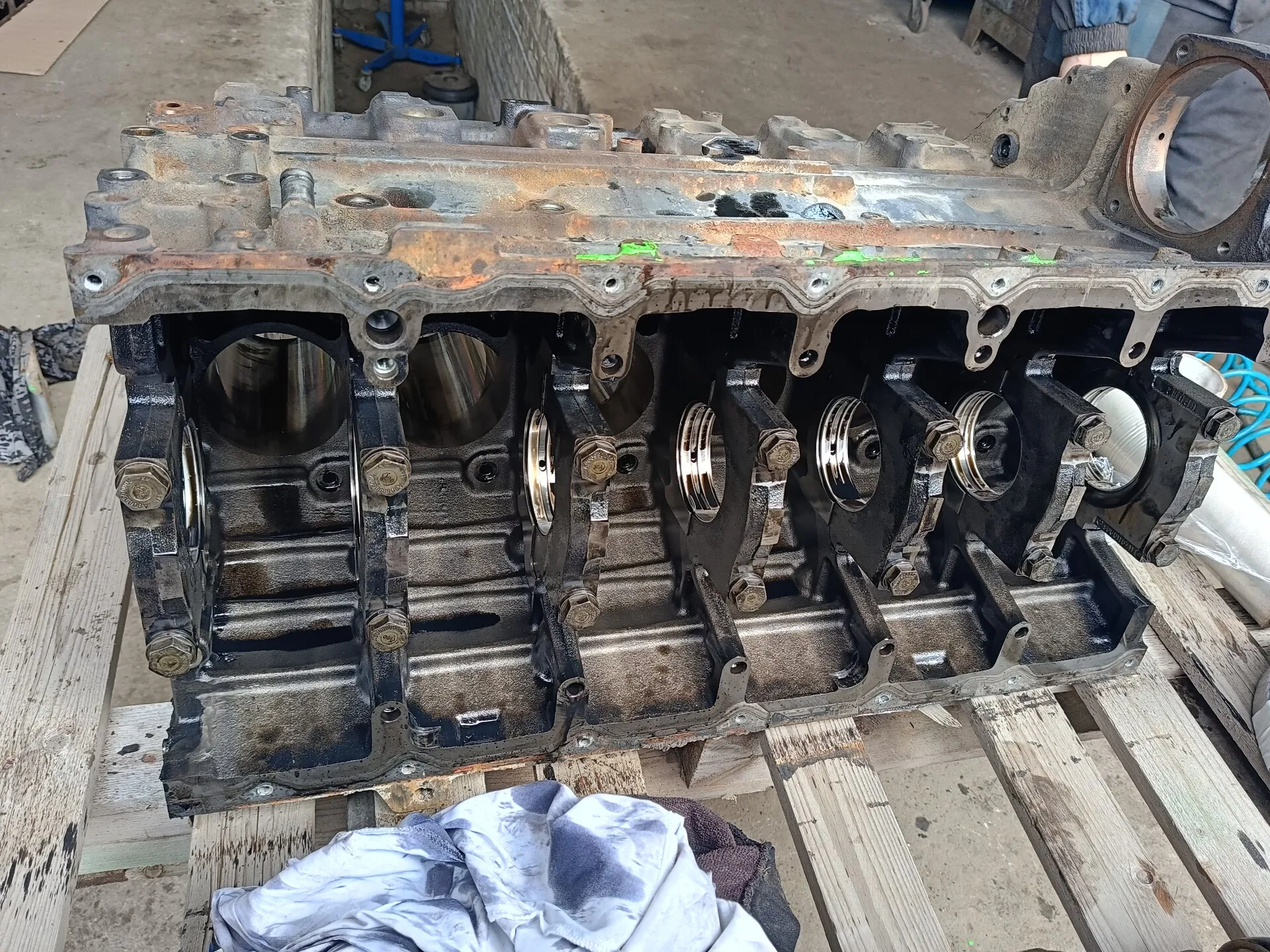 Блок двигателя OM906LA