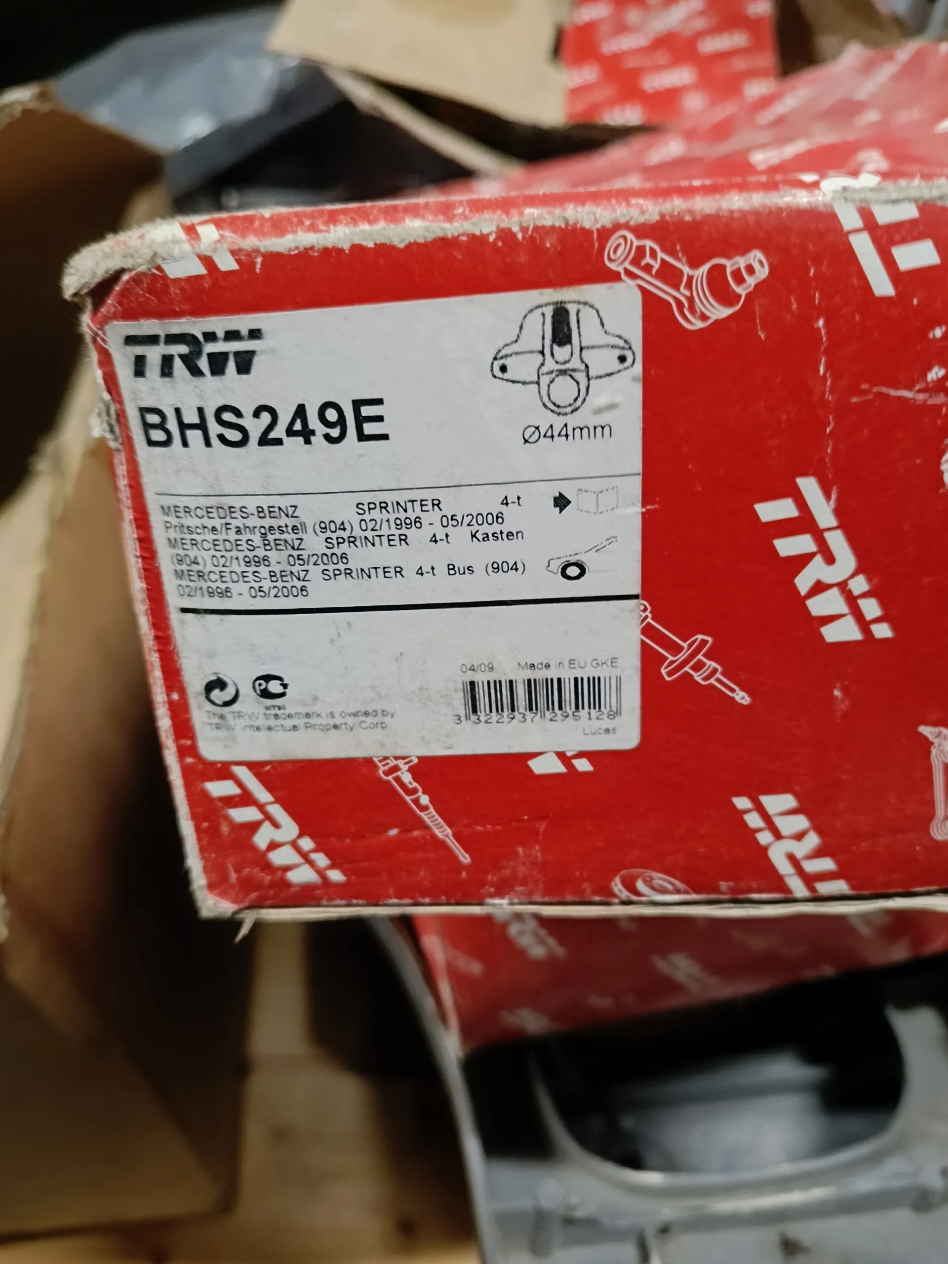 Суппорт задний тормозной Mercedes-Benz Sprinter