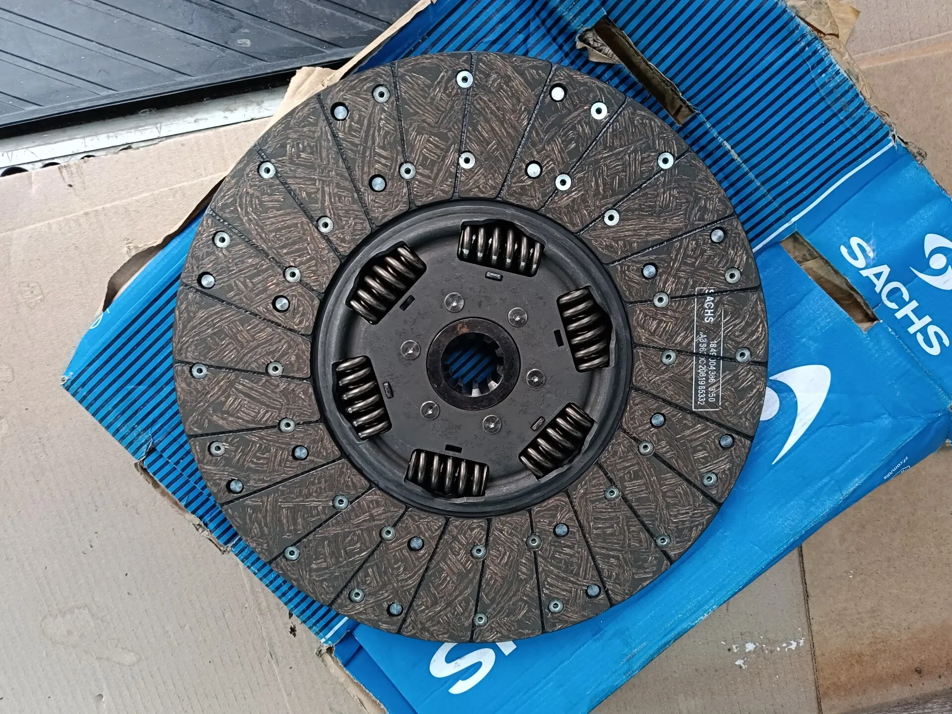 1878079331 Диск сцепления 362 мм