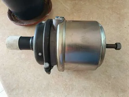 Задний энергоаккумулятор MAN L2000/Man LE